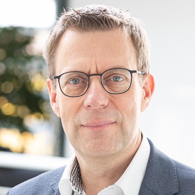 Dr. Oliver Tiedje - Fraunhofer-Institut für Produktionstechnik und Automatisierung IPA